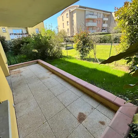 Apartment T2 Avec Jardinet A Aucamville,